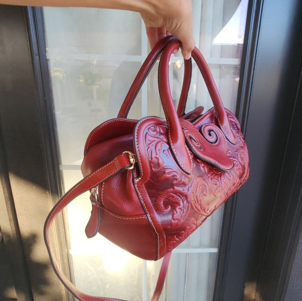 Pijushi Leather Handbag‎ - Picture 9 of 12